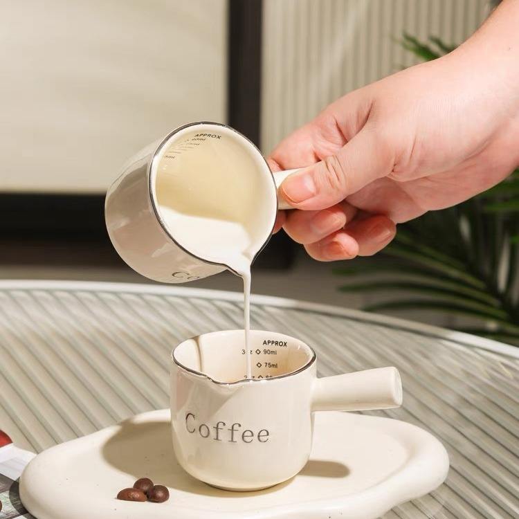 Premium Italian Espresso Cup with Graduation Premium Ceramic Coffee Measuring Cup Extraction Cup & Small Milk Jug