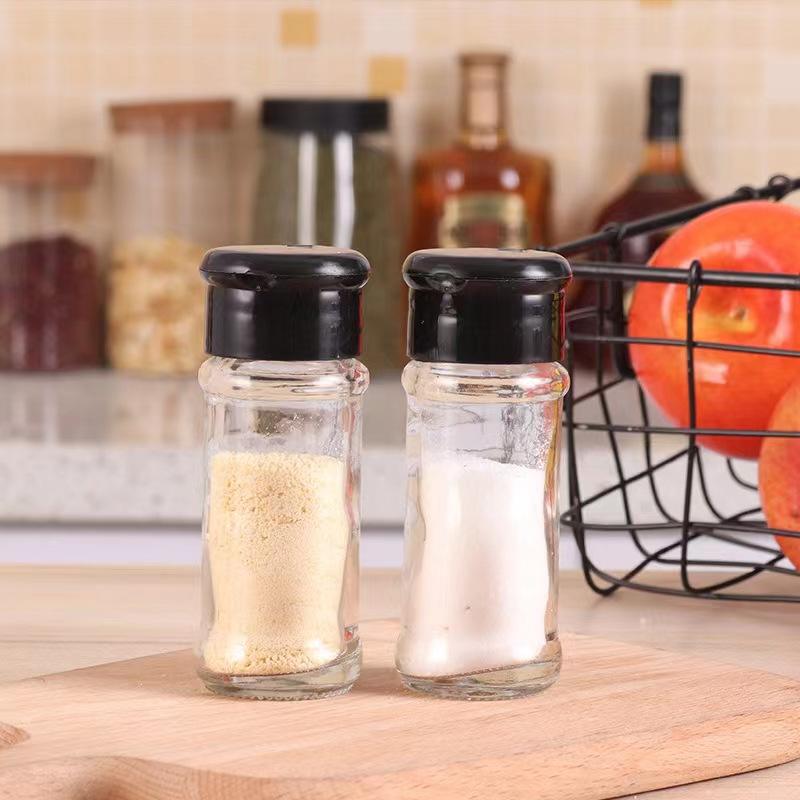 Outdoor Pepper Spray for Kitchen Camping Picnic BBQ Plastic Spice Jar Bottle with Funnel Sticker Brush