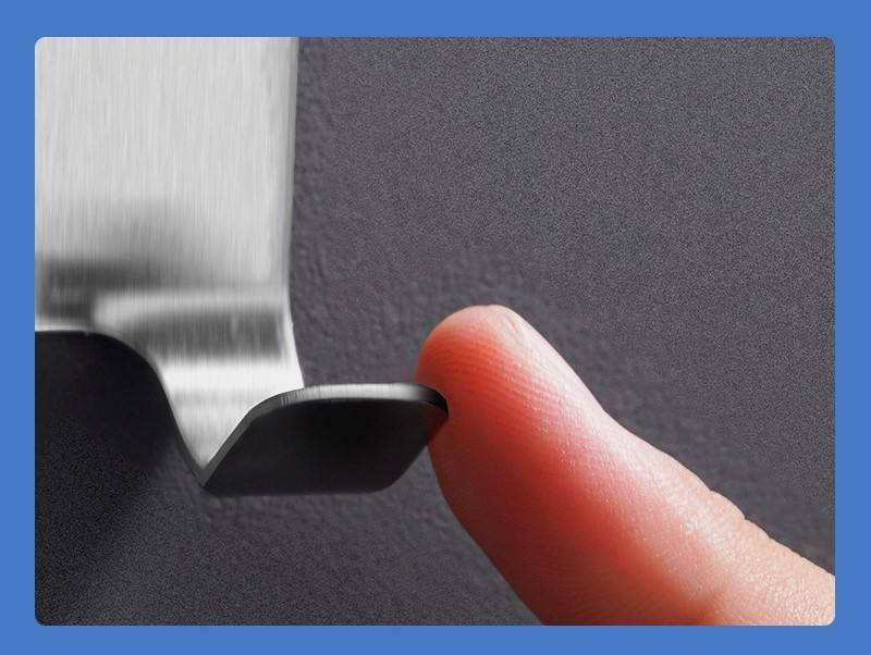 Multifunctional Razor Holder and Hanger