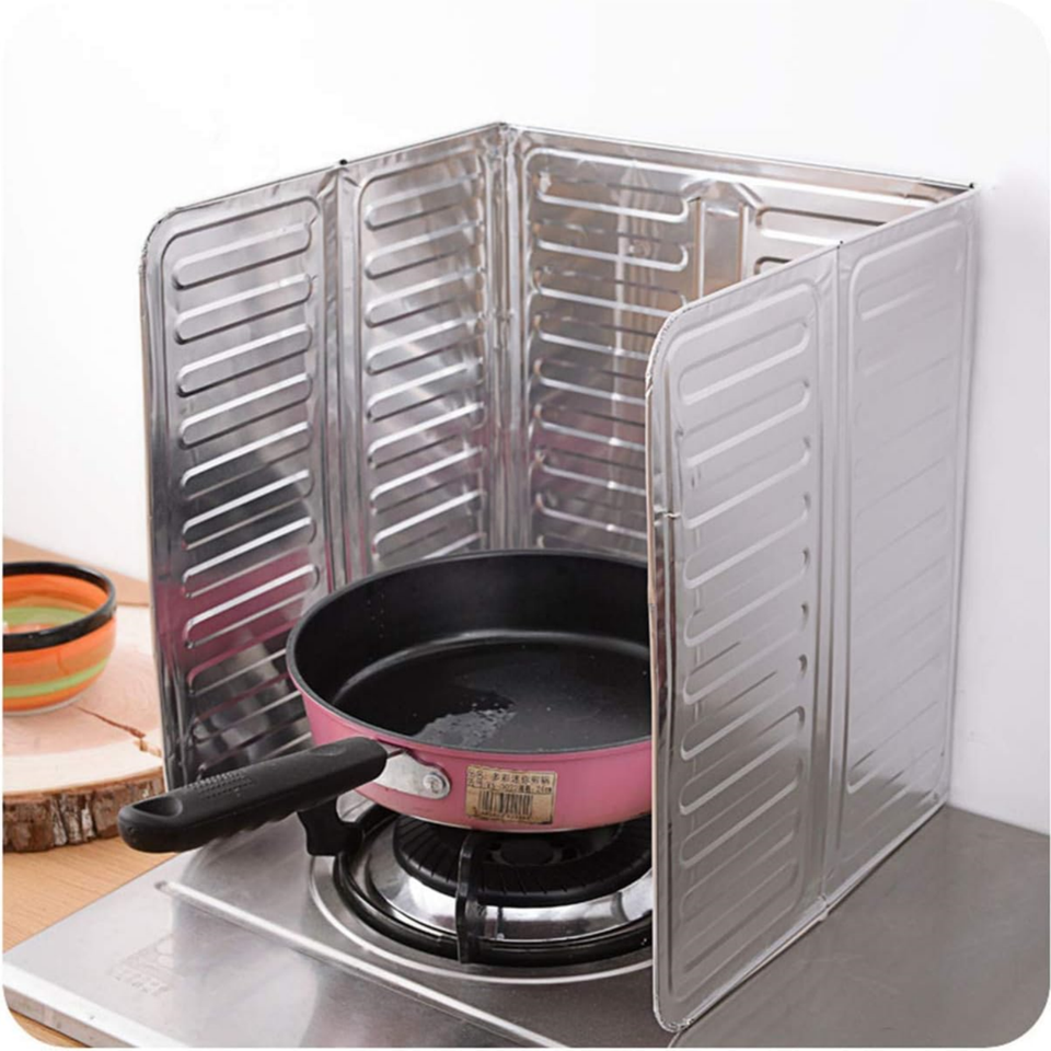 Aluminum Foil Kitchen Oil Splash Guard, Creative Kitchen Utensils, Heat and Splatter Protection for Cooking