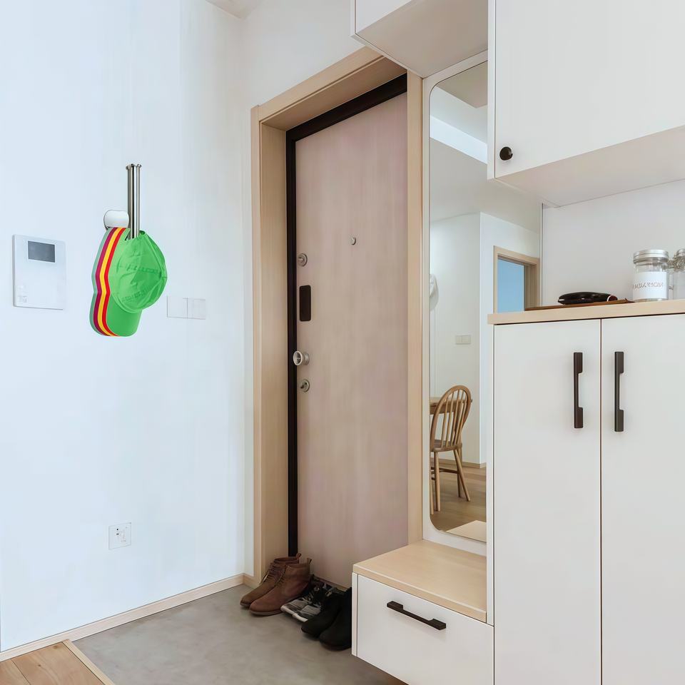 Heart-Shaped Self-Adhesive Stainless Steel Toilet Paper Holder, Bathroom Toilet Shelf, Toilet Paper Roll Holder, Tissue Holder