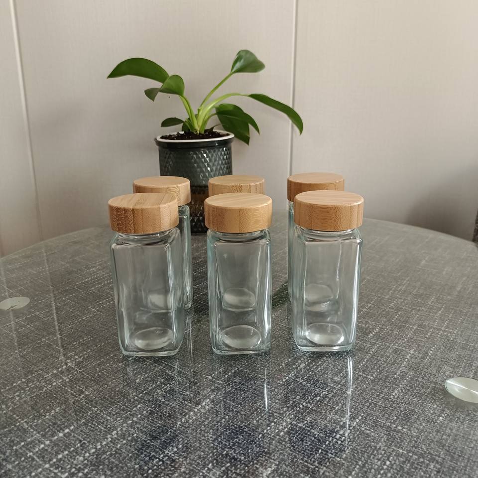 Glass Spice Bottle with Bamboo Lid 4 oz Set of 24