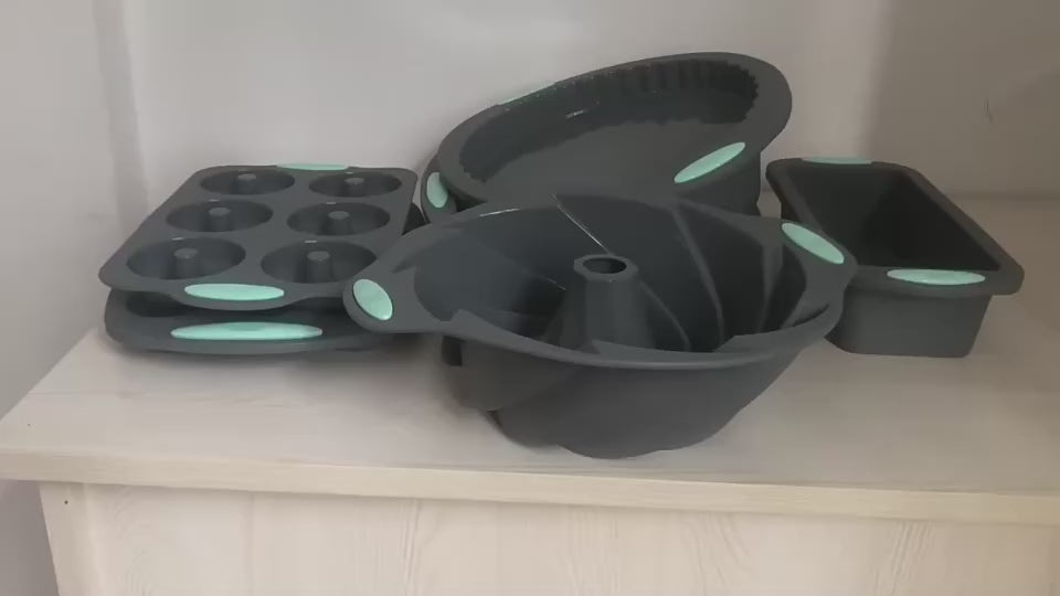 Silicone Baking Molds for Cakes, Air Fryer Silicone Molds for Muffins, Cupcakes, Puddings, Tarts, and Custards