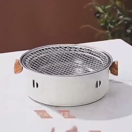 Best-Selling Durable Multifunctional Portable Outdoor Metal Charcoal Grill Smoke-Free Teapot Grill for Barbecue