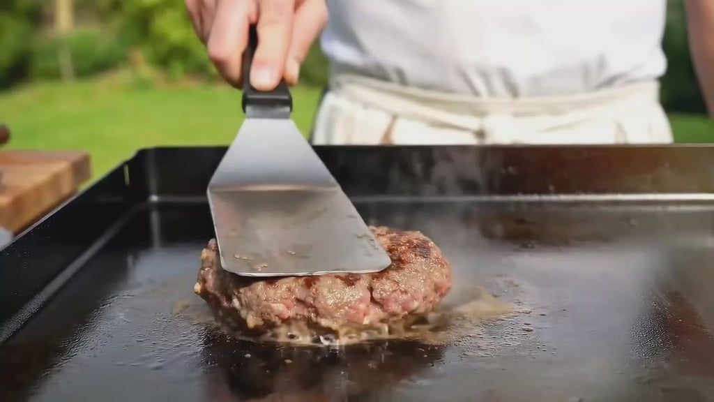 Stainless Steel BBQ Tool Set with Iron Plate Grill Spatula for Camping and Cooking